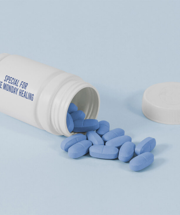 Small Syringe - Image 2